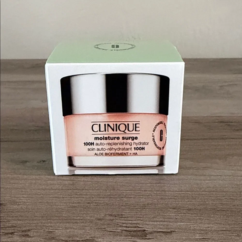 Clinique moisture surge™